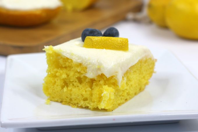 yummy sour cream lemon cake